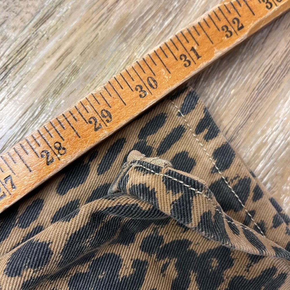 NWT Revolve Dio Cargo Jeans Leopard Damson Madder Leopard Print Pants UK 10 US 6 - Picture 11 of 12